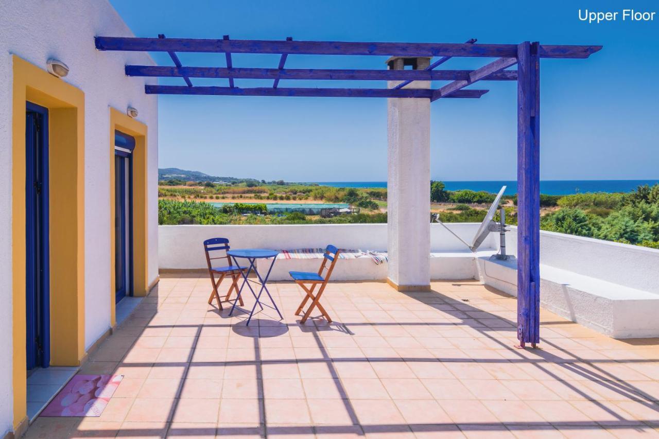 Villa Marqua Kalavárda Exteriör bild