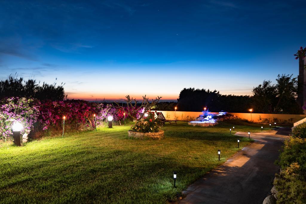 Villa Marqua Kalavárda Exteriör bild